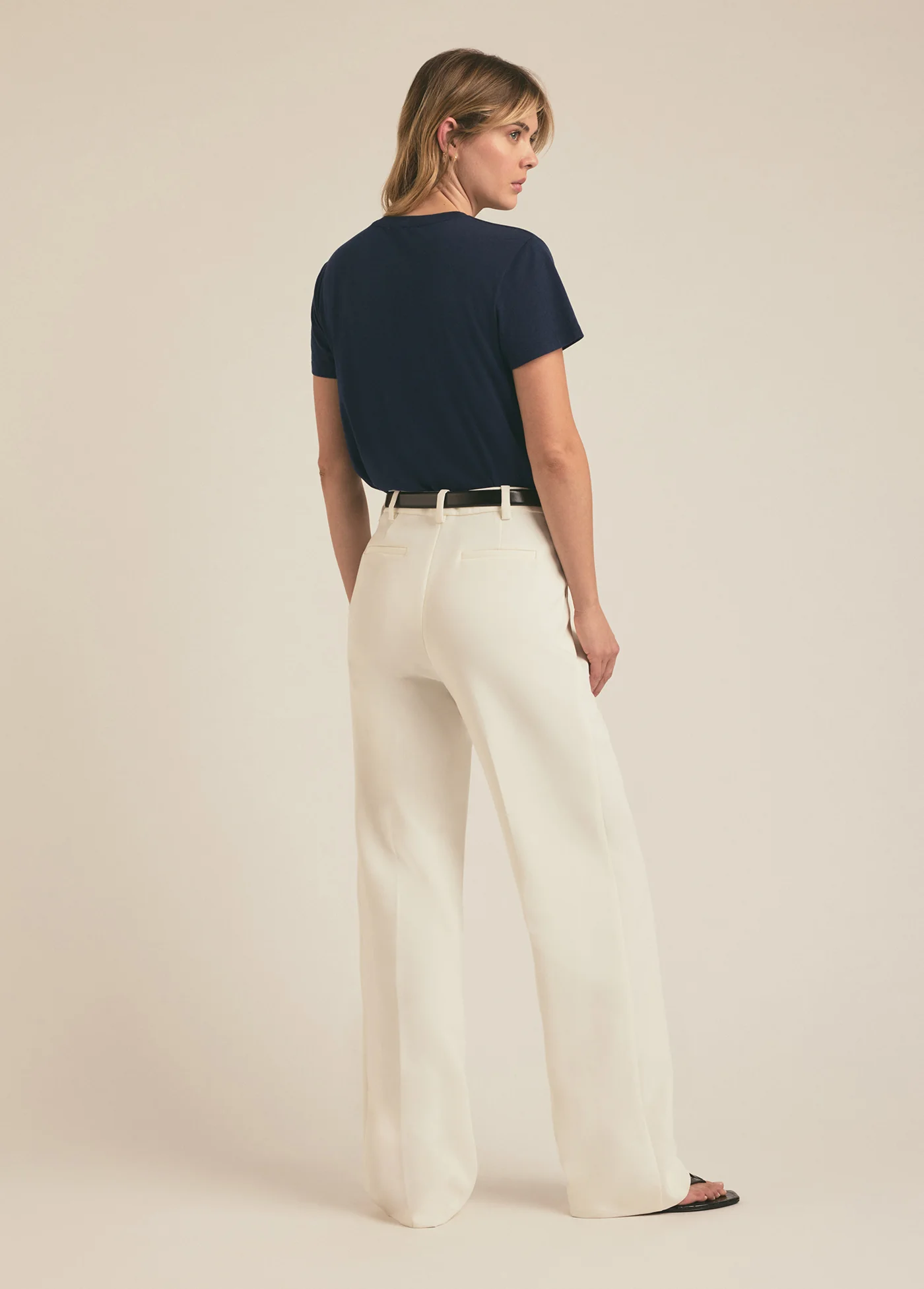 THE FAVORITE DAUGHTER TEE - Image 3