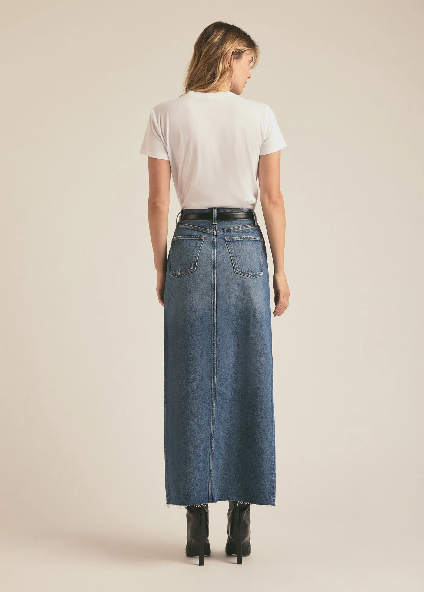 THE FAVORITE DAUGHTER TEE - Image 3