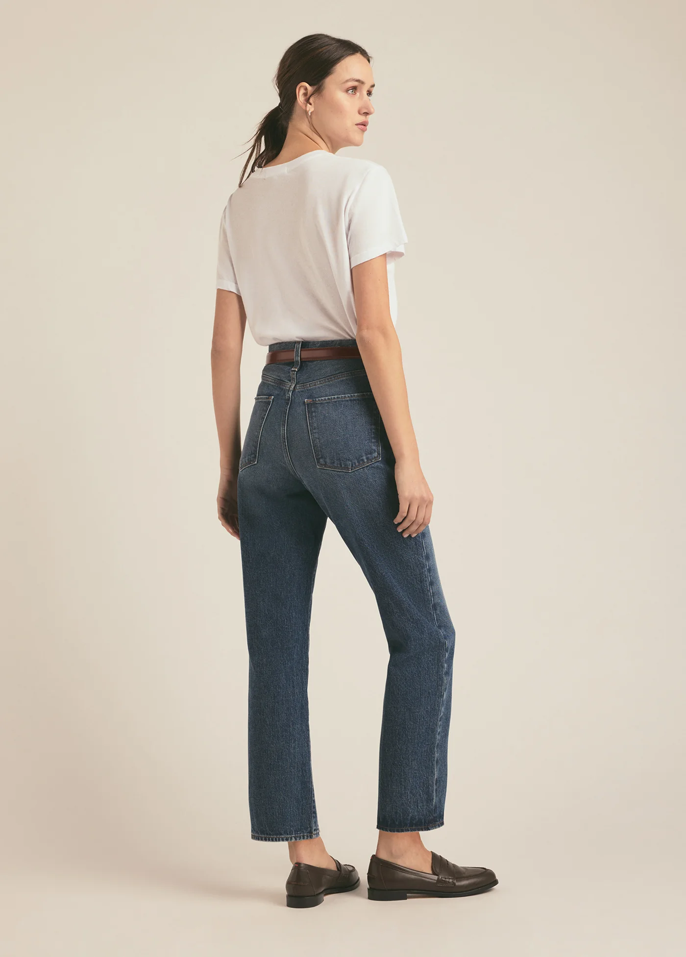 FAVORITE SISTER CROPPED COLLEGIATE TEE - Image 3