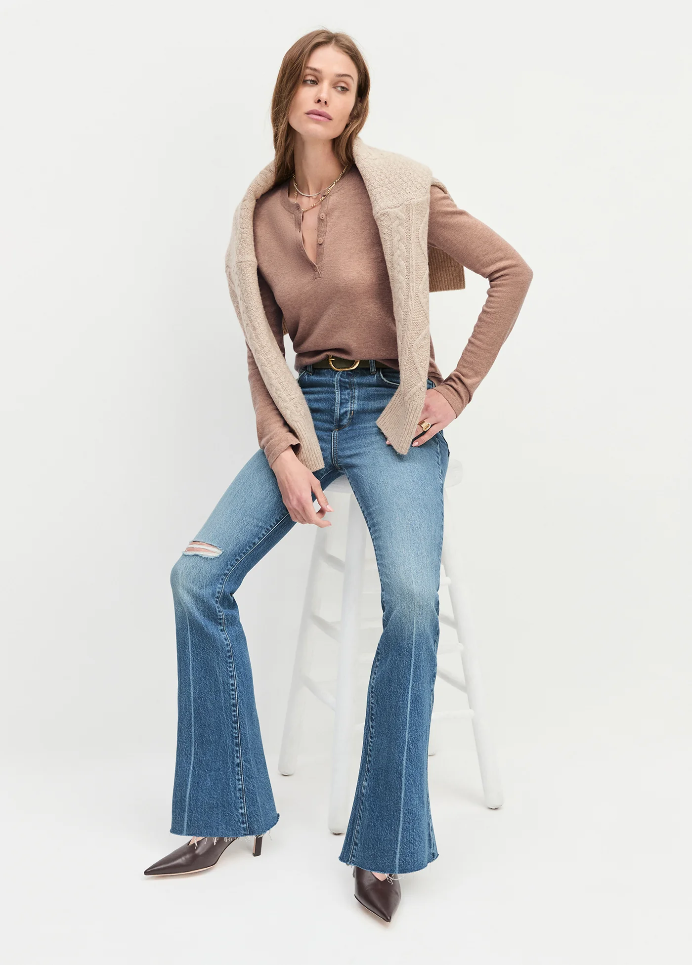 THE LUSH LOUNGE HENLEY - Image 4