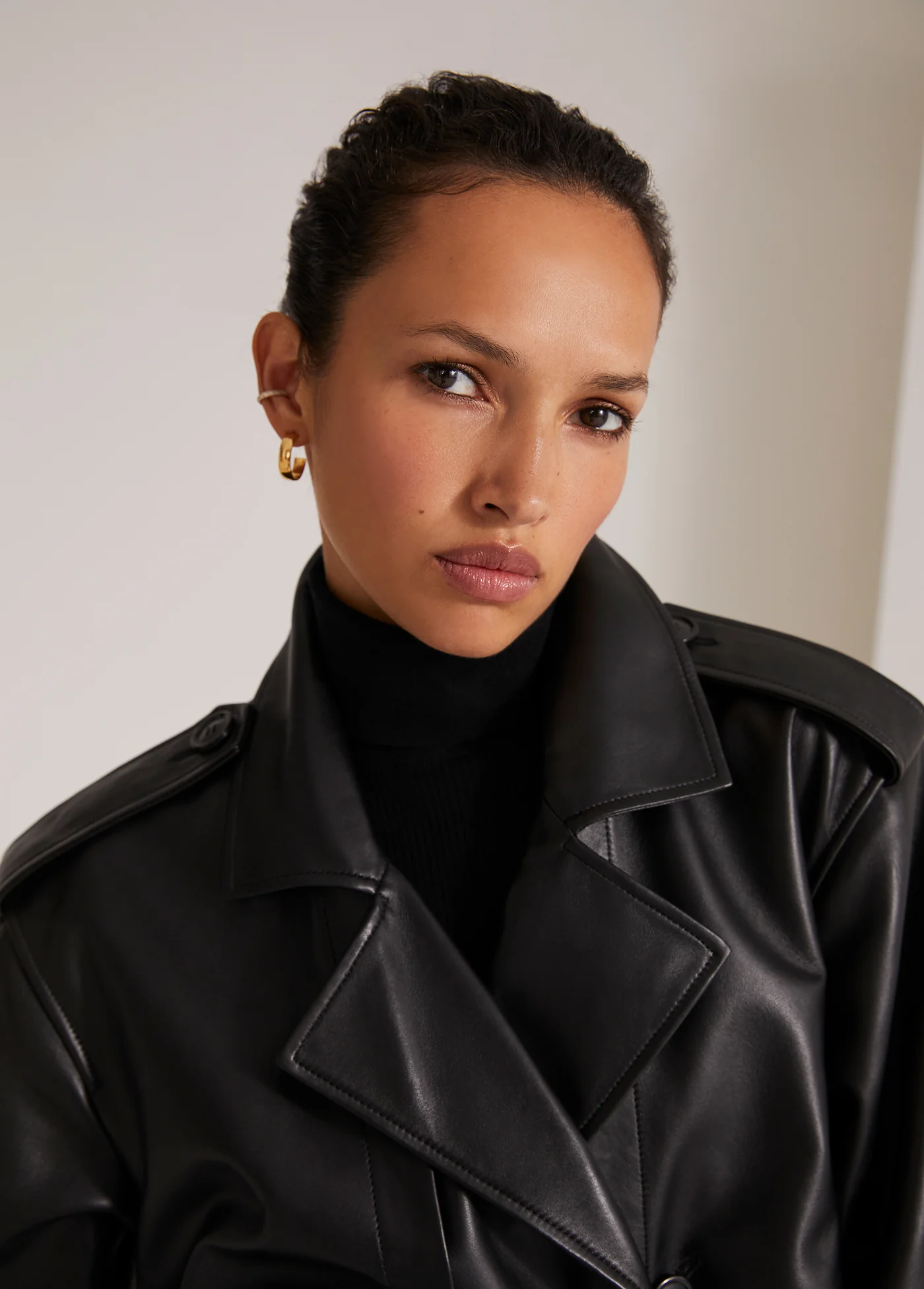 THE CHARLES LEATHER TRENCH - Image 7