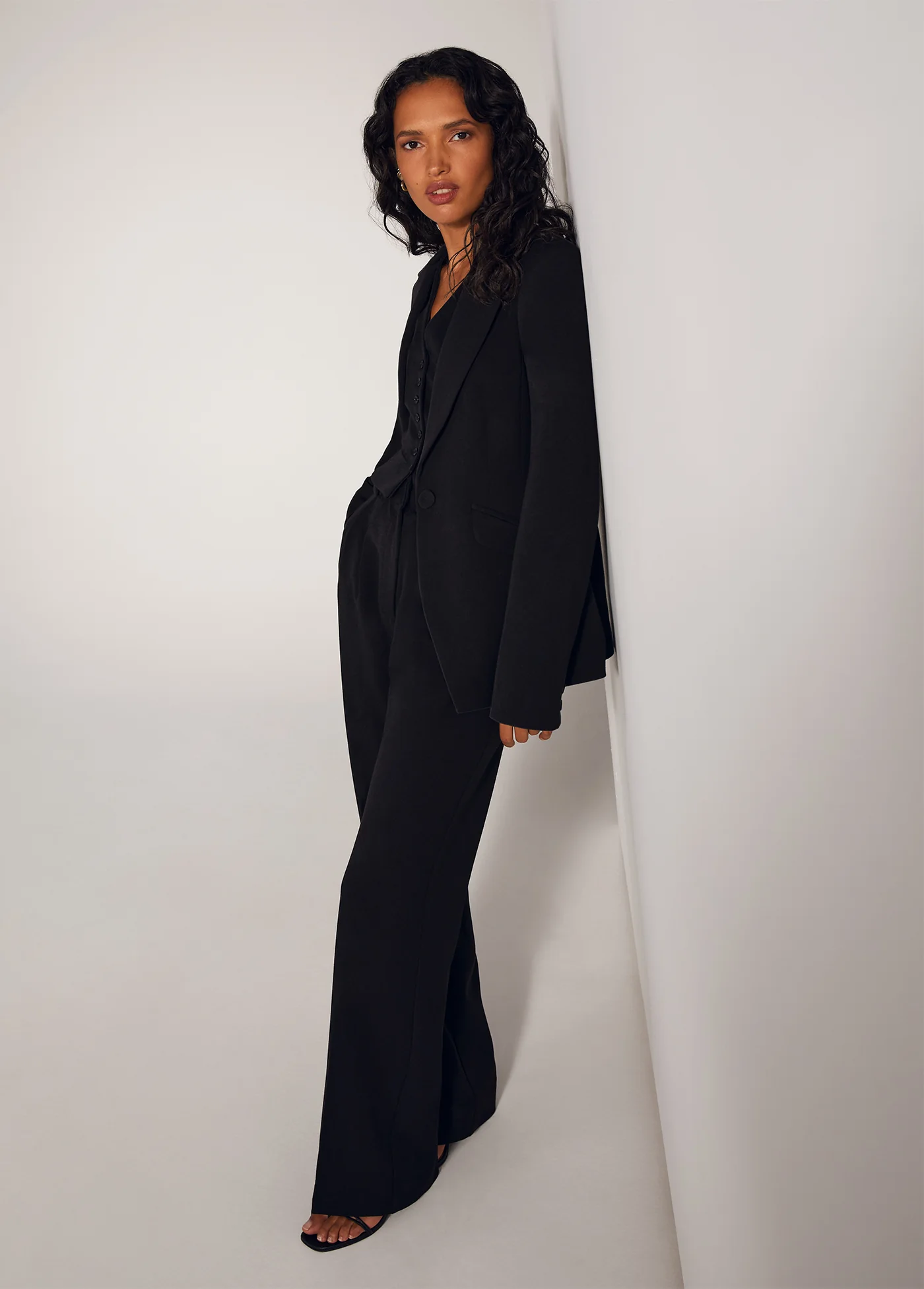 THE FAVORITE PANT - Image 3