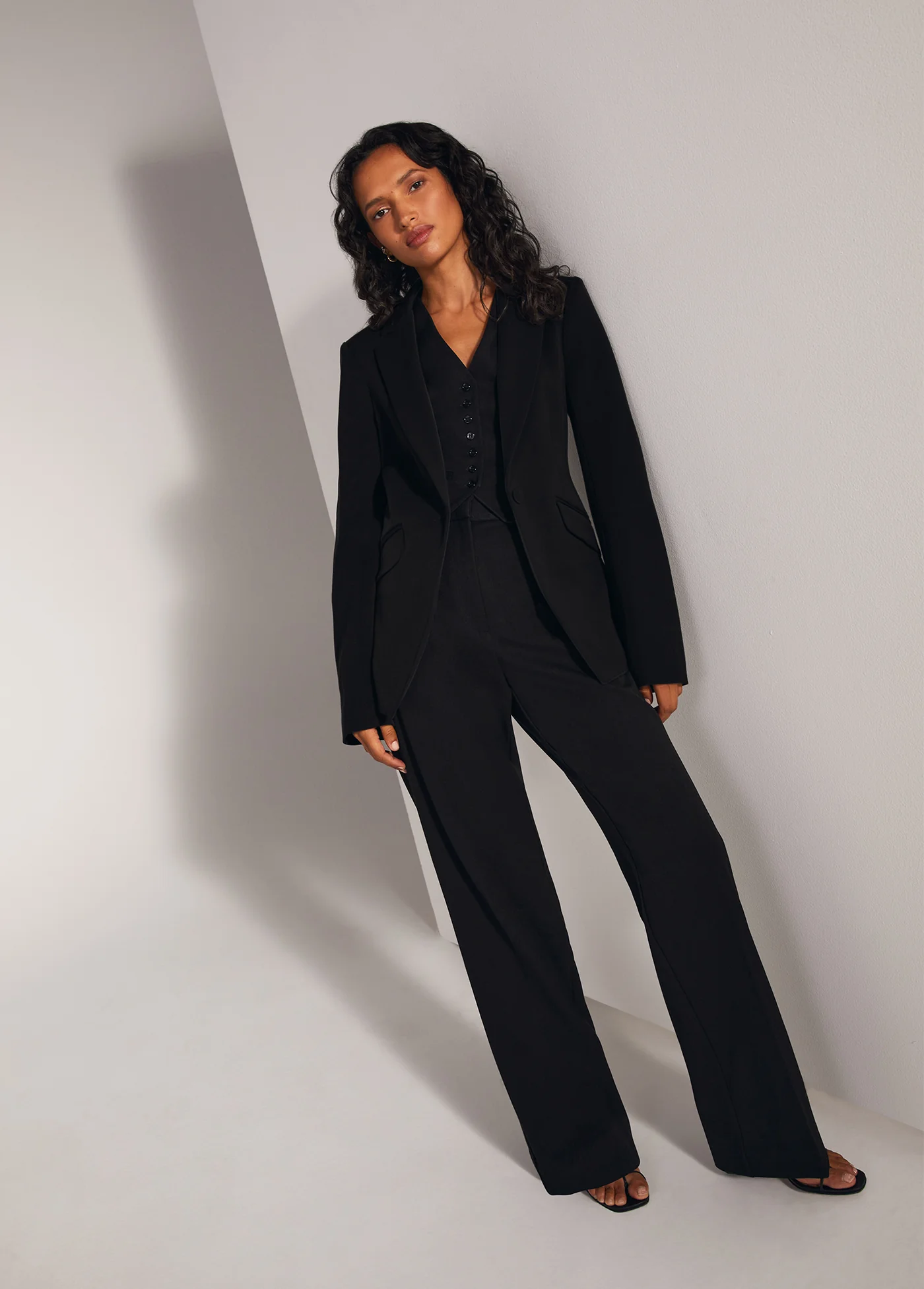 THE FAVORITE VEST - Image 4