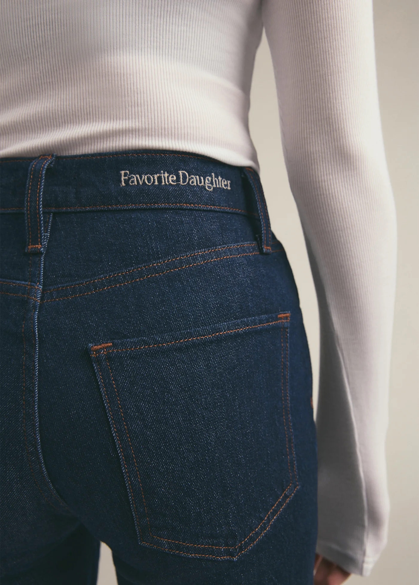 THE SHORTIE MORGAN HIGH RISE BOOT - Image 5